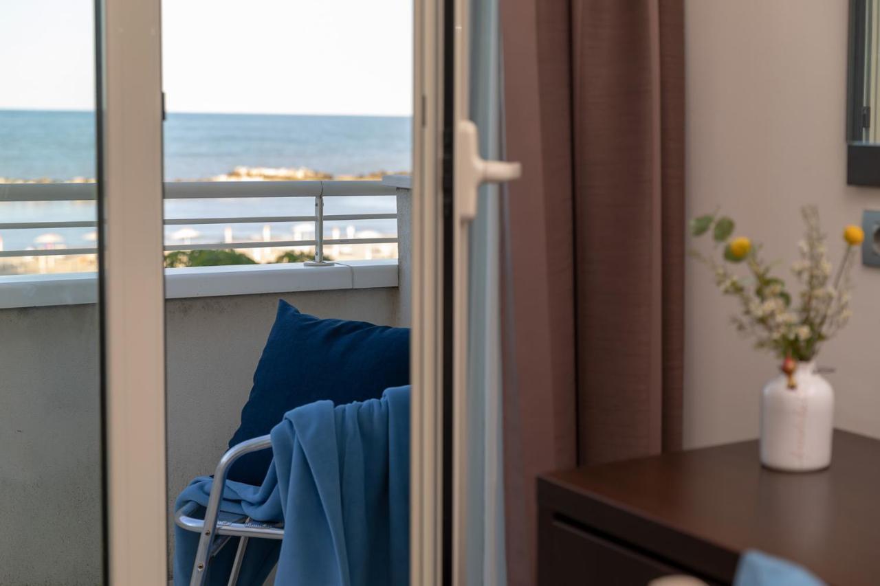 Gimmi Hotel Римини Экстерьер фото