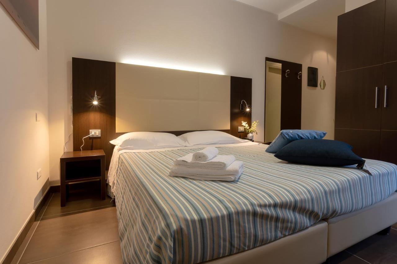 Gimmi Hotel Римини Экстерьер фото