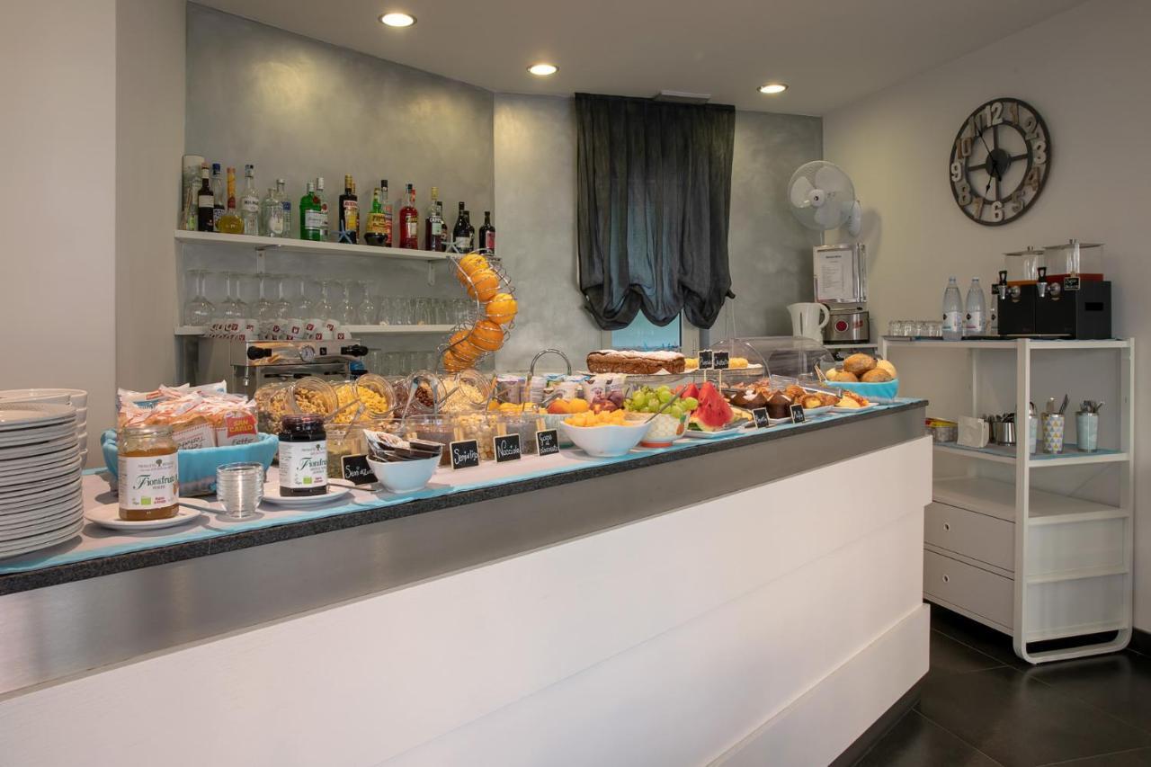 Gimmi Hotel Римини Экстерьер фото
